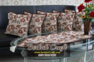 jual-sarung-bantal-sofa-batik