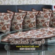 jual-sarung-bantal-sofa-batik